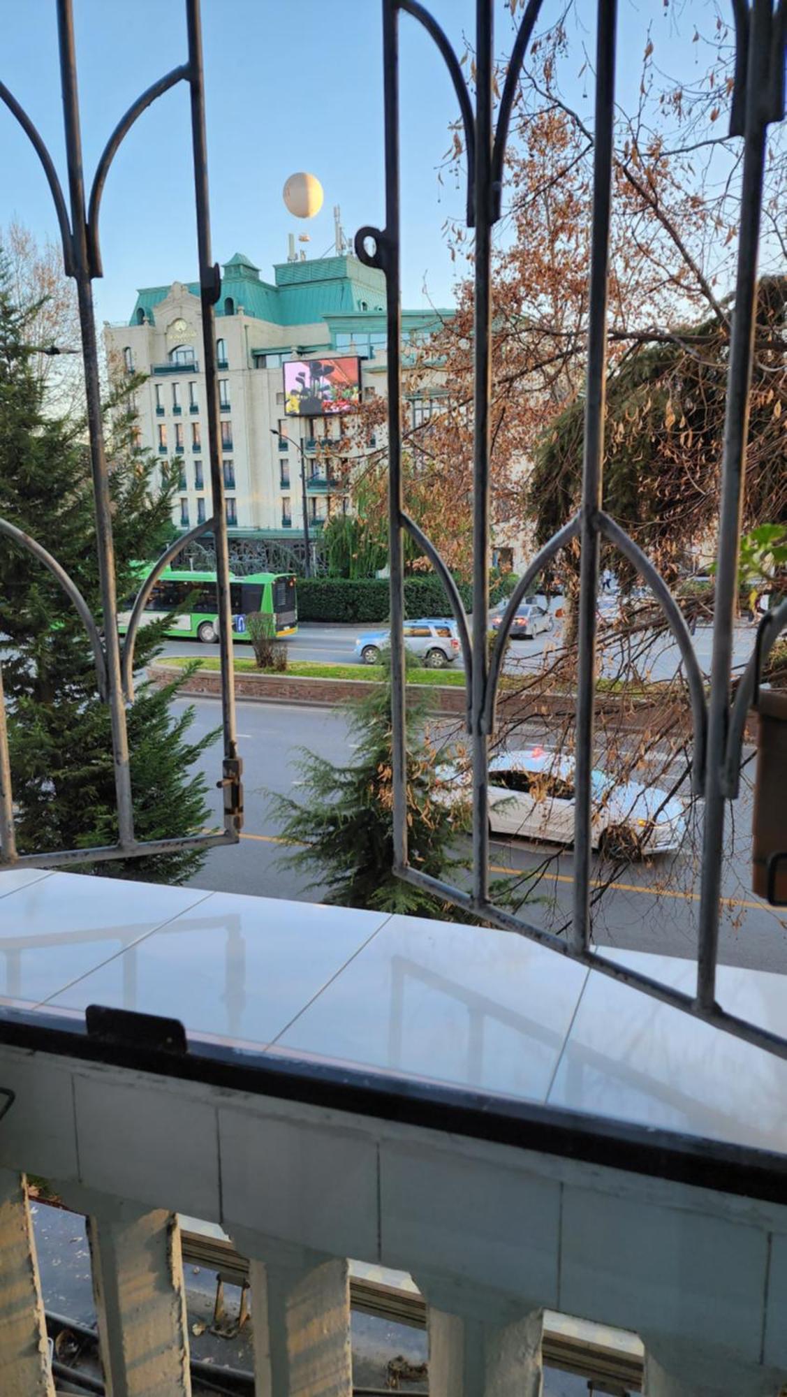 Riverside Baratashvili Apartment Tbilisi Exteriör bild