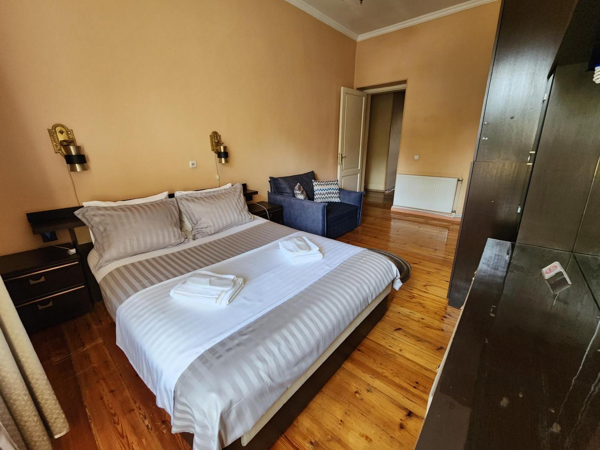 Riverside Baratashvili Apartment Tbilisi Exteriör bild