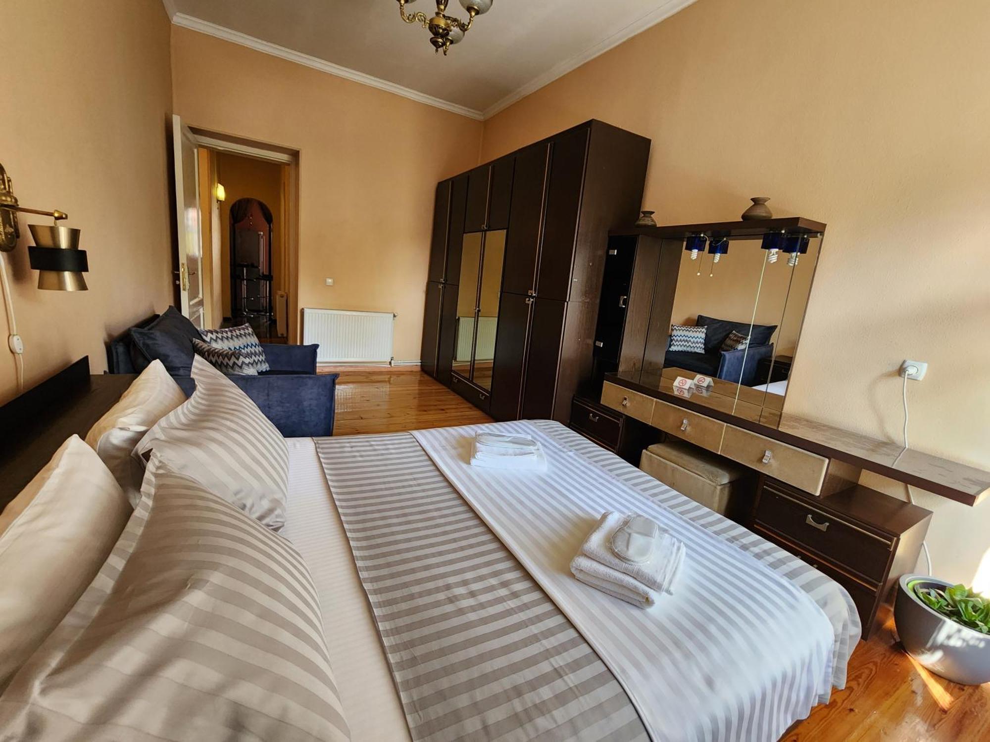 Riverside Baratashvili Apartment Tbilisi Exteriör bild